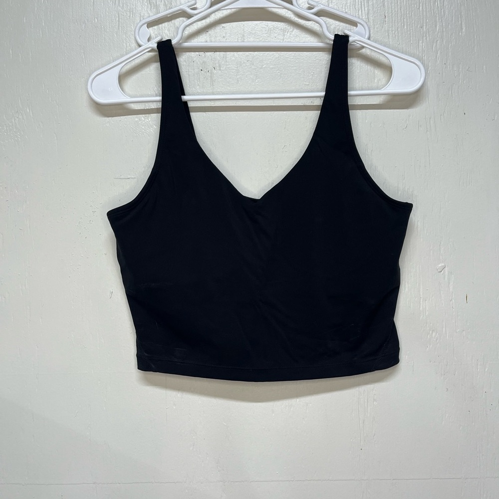 Black Women's Athletic Padded Crop Top size medium